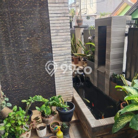 Rumah Strategis Minimalis Lb 200m2 di Pasar Rebo, Jakarta Timur Rumah Strategis Minimalis Lb 200m2 di Pasar Rebo, Jakarta Timur
