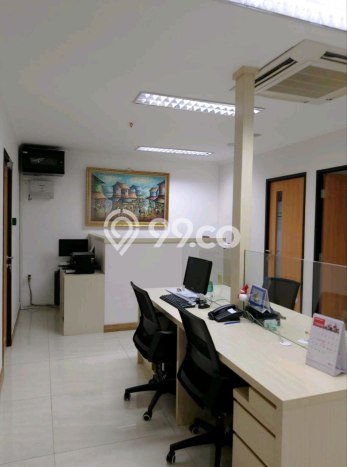 Disewakan Kantor di Kawasan Ramai Cawang Luas 83m2 Disewakan Kantor di Kawasan Ramai Cawang Luas 83m2