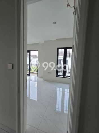 Lokasi strategis! Rumah siap huni disewakan di Tarumajaya LB 193m2 Lokasi strategis! Rumah siap huni disewakan di Tarumajaya LB 193m2