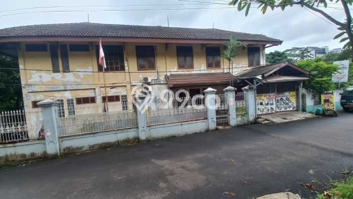 Kos-kosan Dijual di Beji, Depok, 30 KT, 10 KM, Bangunan 290m2 Kos-kosan Dijual di Beji, Depok, 30 KT, 10 KM, Bangunan 290m2