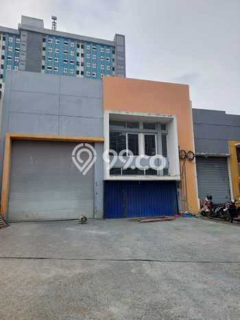 Unit Gudang disewakan di Cakung Jakarta Timur dengan LT 500m2 / LB 400m2 Unit Gudang disewakan di Cakung Jakarta Timur dengan LT 500m2 / LB 400m2