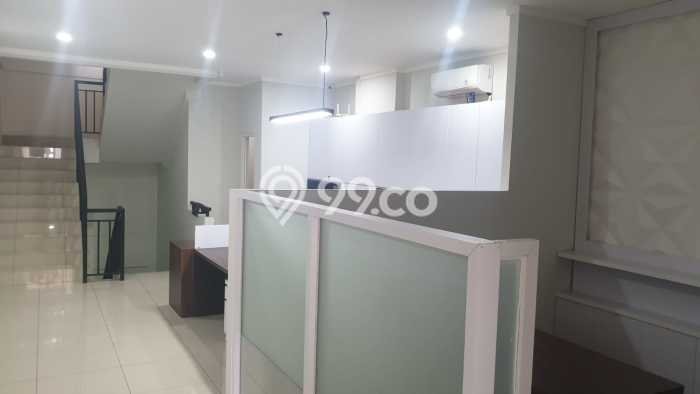 Lokasi Strategis! Dijual Ruko Bisnis di Bekasi Barat, Bekasi Kondisi Baik Lokasi Strategis! Dijual Ruko Bisnis di Bekasi Barat, Bekasi Kondisi Baik