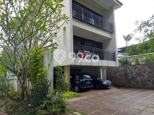 Jual Rumah Luas Elegan Dengan View Cantik di Pondok Indah, Jakarta Selatan Jual Rumah Luas Elegan Dengan View Cantik di Pondok Indah, Jakarta Selatan