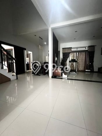 Dijual Rumah Mewah Megah Dengan View Eksklusif di Kemang Pratama, Bekasi Dijual Rumah Mewah Megah Dengan View Eksklusif di Kemang Pratama, Bekasi