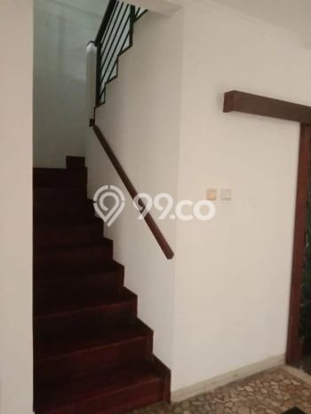 Dijual Rumah Luas Elegan Dengan View Cantik di Bintaro, Tangerang Selatan Dijual Rumah Luas Elegan Dengan View Cantik di Bintaro, Tangerang Selatan