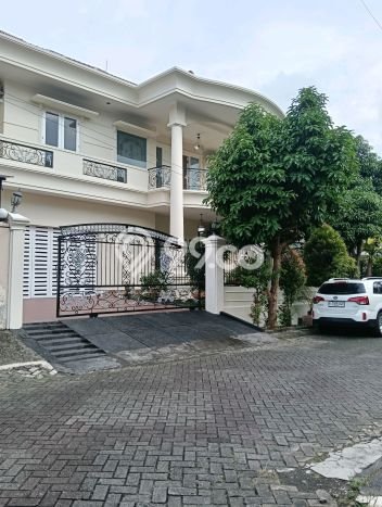 Hunian Super Elit dengan Akses Paling Strategis di Sektor 3 - Bintaro, Tangerang Selatan Hunian Super Elit dengan Akses Paling Strategis di Sektor 3 - Bintaro, Tangerang Selatan