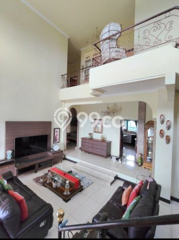 Hunian Mewah LB 497m2 Siap Huni Desain Elegan di Lembang, Bandung Hunian Mewah LB 497m2 Siap Huni Desain Elegan di Lembang, Bandung