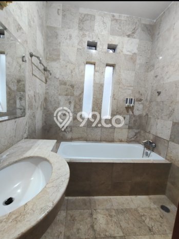 Peluang Terbaik! Vila Kawasan , Dimensi 490m2m², Posisi Premium akses ke beragam fasilitas Peluang Terbaik! Vila Kawasan , Dimensi 490m2m², Posisi Premium akses ke beragam fasilitas