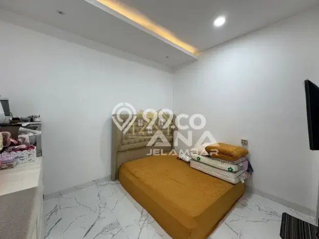 For Sale! Premium House LT 75m2 Desain Modern di Jelambar For Sale! Premium House LT 75m2 Desain Modern di Jelambar