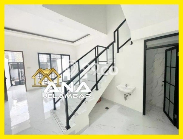 Rumah Mewah LB 178m2 Siap Huni Desain Elegan di Jelambar, Jakarta Barat Rumah Mewah LB 178m2 Siap Huni Desain Elegan di Jelambar, Jakarta Barat