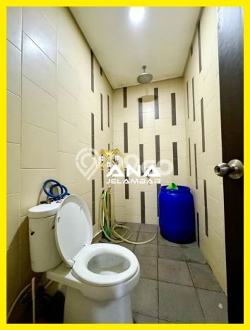 Rumah Mewah LB 568m2 Siap Pakai Desain Elegan di Jelambar, Jakarta Barat Rumah Mewah LB 568m2 Siap Pakai Desain Elegan di Jelambar, Jakarta Barat