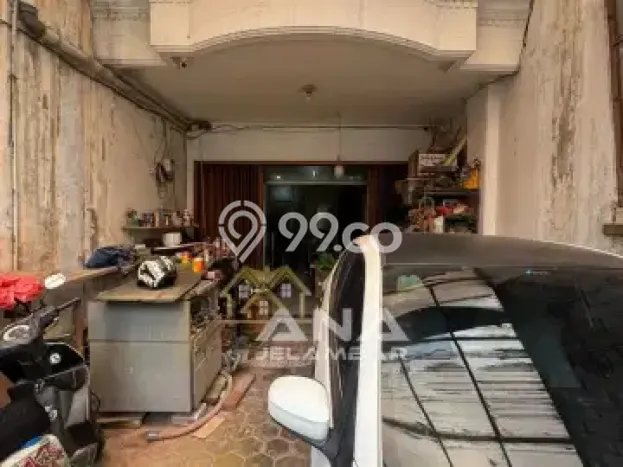 Hunian Nyaman Asri 5 KT Siap Pakai di Jelambar Jakarta Barat Hunian Nyaman Asri 5 KT Siap Pakai di Jelambar Jakarta Barat