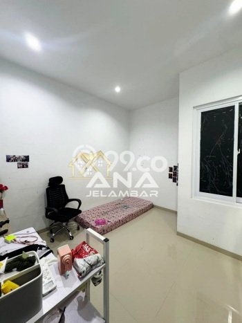 Jual Rumah Eksklusif 5 KT di Jelambar, Jakarta Barat Jual Rumah Eksklusif 5 KT di Jelambar, Jakarta Barat