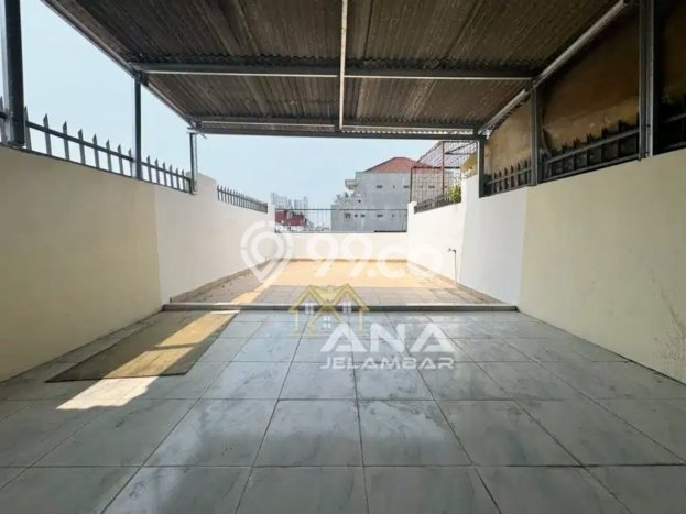 Ruko Bagus Dijual di Jelambar Jakarta Barat Lokasi Strategis Cocok untuk Kembangkan Bisnis Ruko Bagus Dijual di Jelambar Jakarta Barat Lokasi Strategis Cocok untuk Kembangkan Bisnis