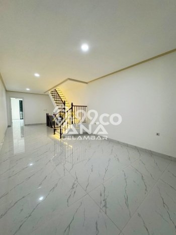 Ready to Use! Premium House LT 80m2 Desain Modern di Taman Ratu Ready to Use! Premium House LT 80m2 Desain Modern di Taman Ratu