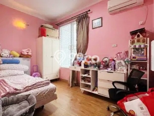 Dijual Rumah Luas Megah Dengan View Eksklusif di Jelambar, Jakarta Barat Dijual Rumah Luas Megah Dengan View Eksklusif di Jelambar, Jakarta Barat