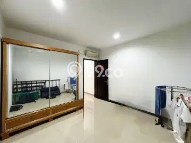 Rumah Minimalis 4 KT di Jelambar Jakarta Barat Unfurnished Rumah Minimalis 4 KT di Jelambar Jakarta Barat Unfurnished