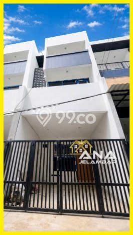 Rumah Minimalis 4 KT di Tanjung Duren Jakarta Barat Rumah Minimalis 4 KT di Tanjung Duren Jakarta Barat