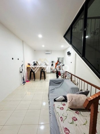 Jual Rumah Eksklusif 3 KT di Jelambar, Jakarta Barat Jual Rumah Eksklusif 3 KT di Jelambar, Jakarta Barat