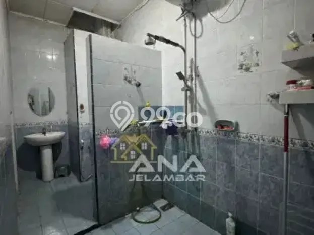 Hunian Nyaman Asri 5 KT Siap Pakai di Jelambar Jakarta Barat Hunian Nyaman Asri 5 KT Siap Pakai di Jelambar Jakarta Barat