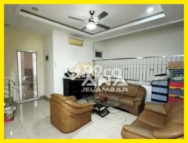 Rumah Luxury Modern Tanpa Renovasi di Jelambar Jakarta Barat Rumah Luxury Modern Tanpa Renovasi di Jelambar Jakarta Barat