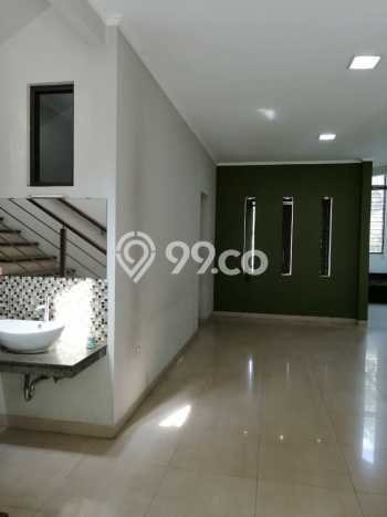 Rumah Elit LB 300m2 Siap Huni Desain Elegan di Setiabudi, Bandung Rumah Elit LB 300m2 Siap Huni Desain Elegan di Setiabudi, Bandung