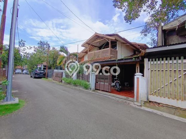 For Sale! Premium House LT 267m2 Desain Elegan di Cikutra For Sale! Premium House LT 267m2 Desain Elegan di Cikutra