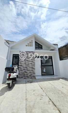 Dijual Rumah 2 Kamar Lokasi Ideal Nyaman dan Strategis di Antapani Dijual Rumah 2 Kamar Lokasi Ideal Nyaman dan Strategis di Antapani