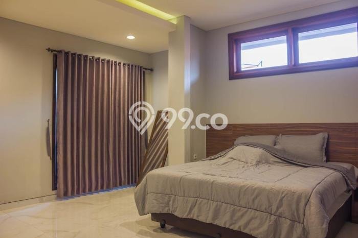 Dijual Rumah Mewah Elegan Dengan View Cantik di Dago Pakar, Bandung Dijual Rumah Mewah Elegan Dengan View Cantik di Dago Pakar, Bandung