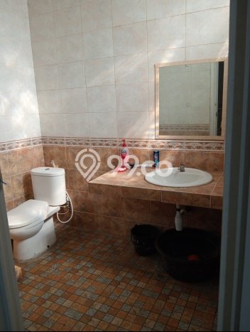 Rumah Modern 4 KT di Lippo Karawaci Tangerang Semi Furnished Rumah Modern 4 KT di Lippo Karawaci Tangerang Semi Furnished
