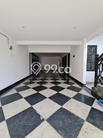 Siap Huni Rumah Mewah 3 Kamar di Jagakarsa Dekat ke Mana Pun Siap Huni Rumah Mewah 3 Kamar di Jagakarsa Dekat ke Mana Pun