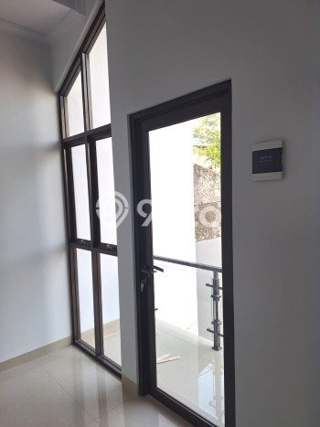 Hunian Cantik Modern Lb 75m2 di Ciputat, Tangerang Selatan Hunian Cantik Modern Lb 75m2 di Ciputat, Tangerang Selatan