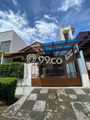 Rumah Luas Asri 2 KT Siap Pakai di Bintaro Tangerang Selatan Rumah Luas Asri 2 KT Siap Pakai di Bintaro Tangerang Selatan