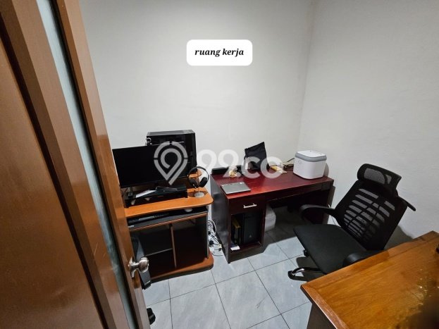 Rumah Elit LB 500m2 Siap Huni Desain Elegan di Bintaro, Jakarta Selatan Rumah Elit LB 500m2 Siap Huni Desain Elegan di Bintaro, Jakarta Selatan
