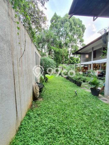 Hunian Mewah Dijual LT 433m2 di Pesanggrahan, Jakarta Selatan Hunian Mewah Dijual LT 433m2 di Pesanggrahan, Jakarta Selatan