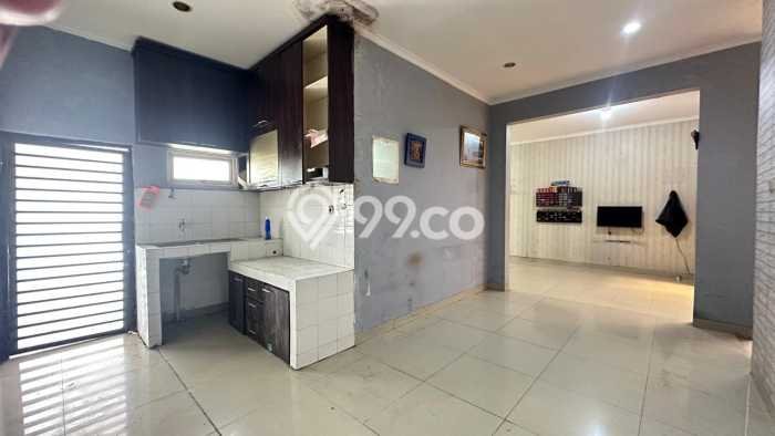 Rumah Minimalis 3 KT di Bintaro Tangerang Selatan Semi Furnished Rumah Minimalis 3 KT di Bintaro Tangerang Selatan Semi Furnished