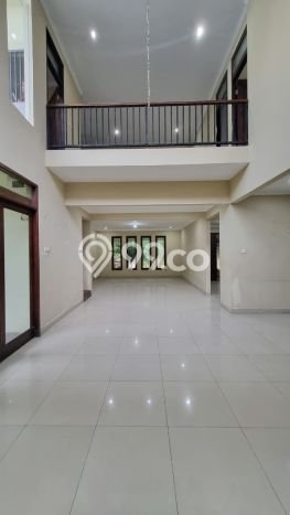 Hunian Super Mewah dengan Akses Paling Strategis di Bintaro, Tangerang Selatan Hunian Super Mewah dengan Akses Paling Strategis di Bintaro, Tangerang Selatan