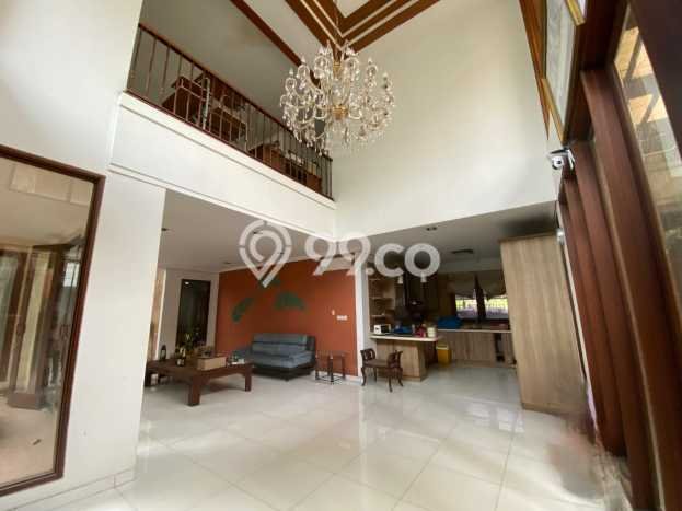 Dijual Rumah Premium dengan Fasilitas Sekitar Lengkap di BSD, Tangerang Selatan Dijual Rumah Premium dengan Fasilitas Sekitar Lengkap di BSD, Tangerang Selatan