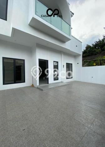 Dijual Rumah Premium dengan Fasilitas Sekitar Lengkap di BSD, Tangerang Selatan Dijual Rumah Premium dengan Fasilitas Sekitar Lengkap di BSD, Tangerang Selatan