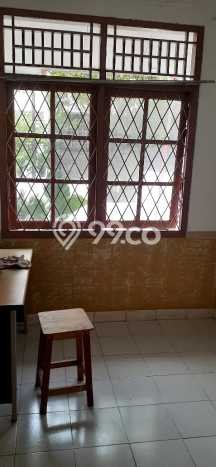 Rumah Luas Asri 2 KT Siap Pakai di Bintaro Tangerang Selatan Rumah Luas Asri 2 KT Siap Pakai di Bintaro Tangerang Selatan