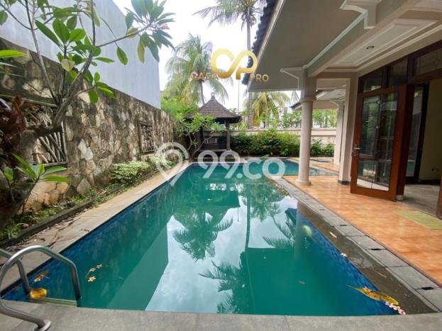 Ready to Use! Luxury House LT 456m2 Desain Modern di Bintaro Ready to Use! Luxury House LT 456m2 Desain Modern di Bintaro