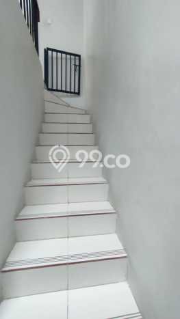 Rumah Luas Asri 2 KT Siap Pakai di Graha Raya Tangerang Rumah Luas Asri 2 KT Siap Pakai di Graha Raya Tangerang