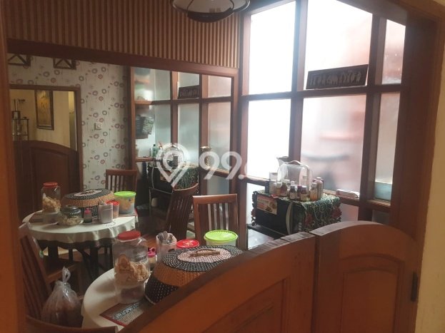 Rumah Luxury Modern Siap Huni di Bintaro Tangerang Selatan Rumah Luxury Modern Siap Huni di Bintaro Tangerang Selatan