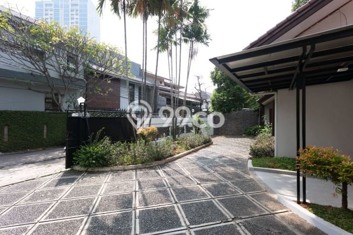 Dijual Rumah Premium dengan Fasilitas Sekitar Lengkap di Kebayoran Baru, Jakarta Selatan Dijual Rumah Premium dengan Fasilitas Sekitar Lengkap di Kebayoran Baru, Jakarta Selatan