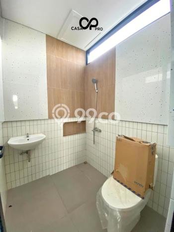 Rumah Modern Minimalis 4 KT Bisa Langsung Pindah di BSD Rumah Modern Minimalis 4 KT Bisa Langsung Pindah di BSD