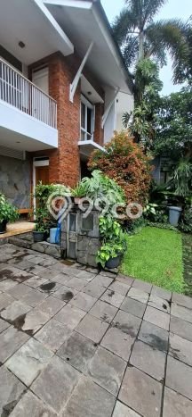 Hunian Nyaman Asri 4 KT Siap Pakai di Bintaro Tangerang Selatan Hunian Nyaman Asri 4 KT Siap Pakai di Bintaro Tangerang Selatan
