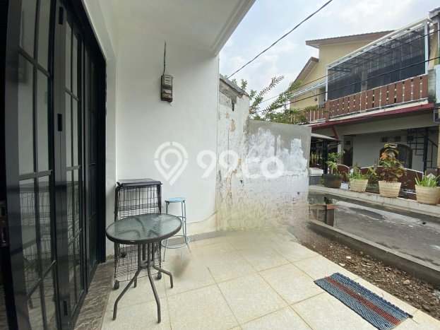 Dijual Hunian Rumah Terawat 4 KT di Graha Raya, Tangerang Dijual Hunian Rumah Terawat 4 KT di Graha Raya, Tangerang