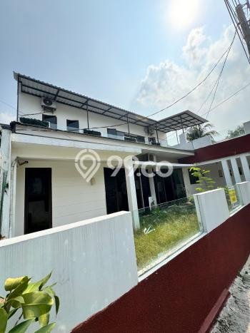 Jual Rumah Minimalis Bagus Punya 4 KT di BSD Tangerang Selatan SHM Jual Rumah Minimalis Bagus Punya 4 KT di BSD Tangerang Selatan SHM