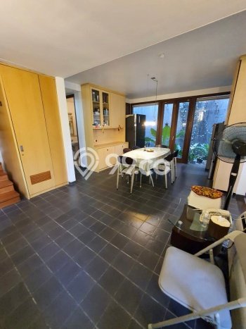 Hunian Mewah Dijual LT 433m2 di Pesanggrahan, Jakarta Selatan Hunian Mewah Dijual LT 433m2 di Pesanggrahan, Jakarta Selatan