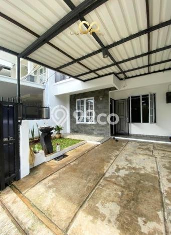 Rumah Modern 4 KT di Bintaro Jakarta Selatan Semi Furnished Rumah Modern 4 KT di Bintaro Jakarta Selatan Semi Furnished
